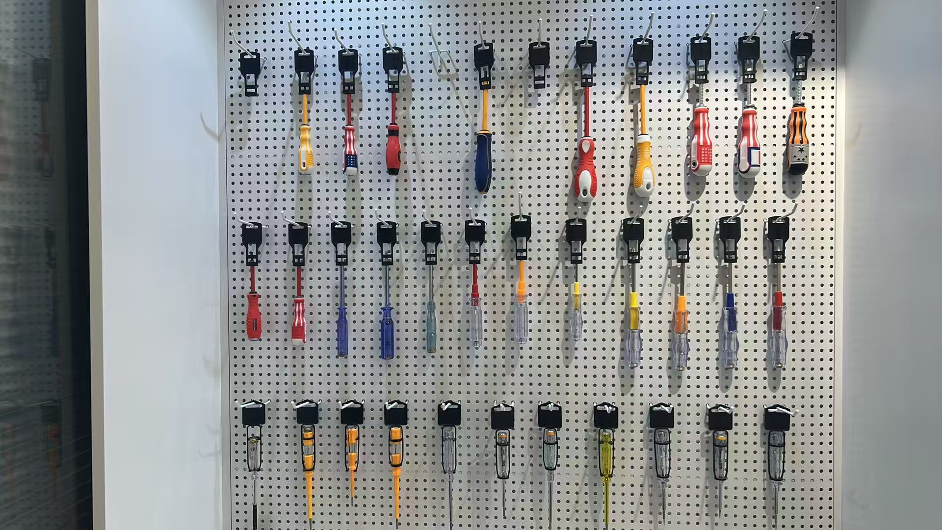 Voltage Tester Screwdriver Products Display