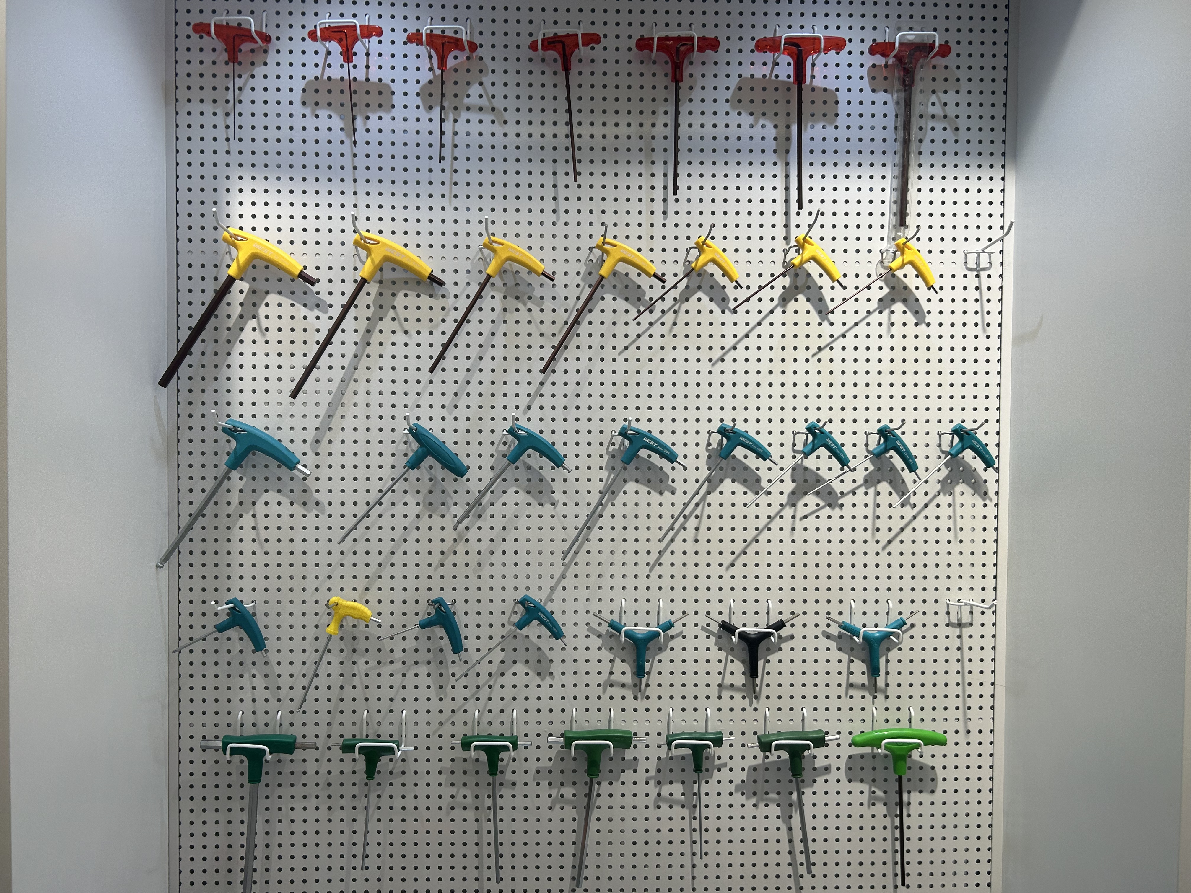Hex Key Wrench Product Display at Shuntai Factory